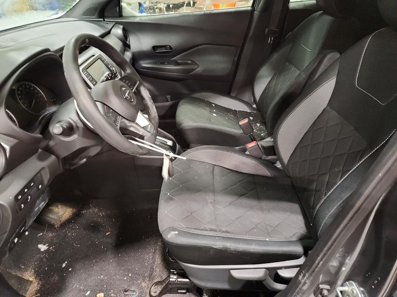 2020 Nissan Kicks S - Фото 7