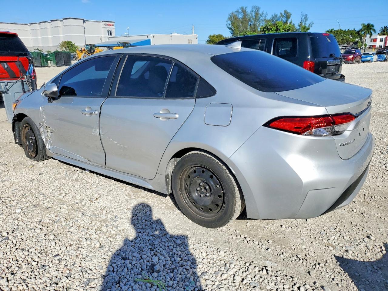 2020 Toyota Corolla Le - Фото 2