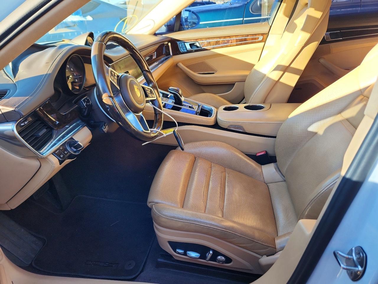 2017 Porsche Panamera 2 - Фото 7