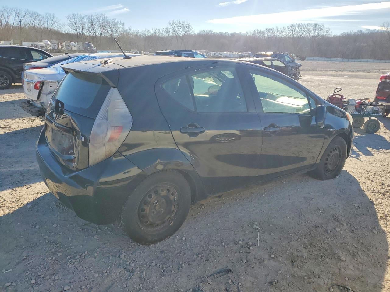 2012 Toyota Prius C - Image 3