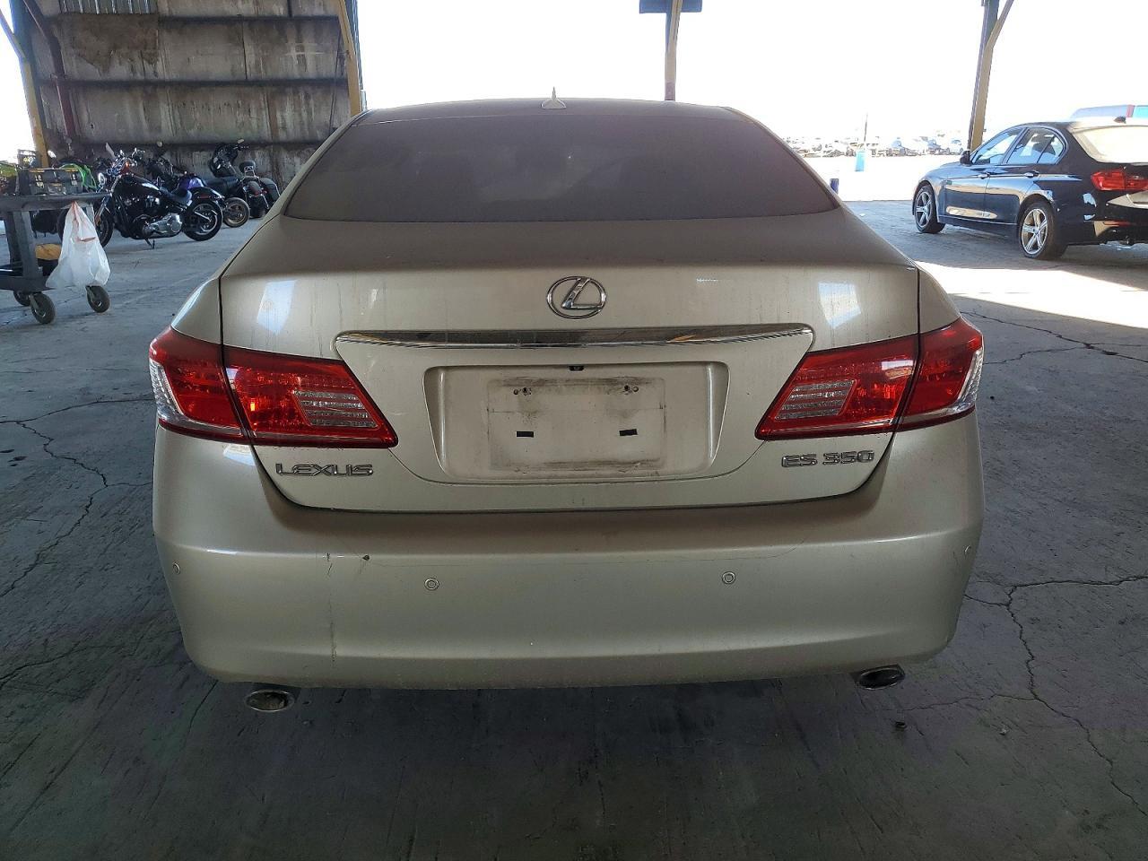 2010 Lexus Es 350 - Image 6
