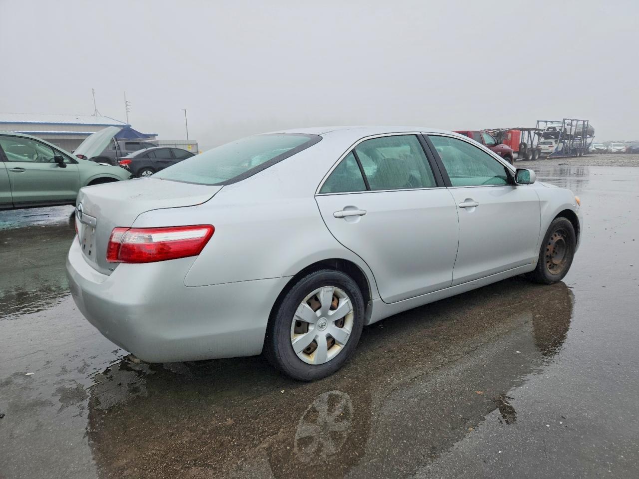 2009 Toyota Camry Base - Фото 3