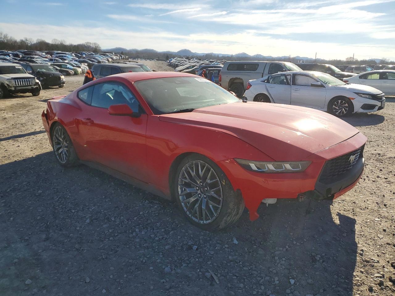 2024 Ford Mustang - Фото 4