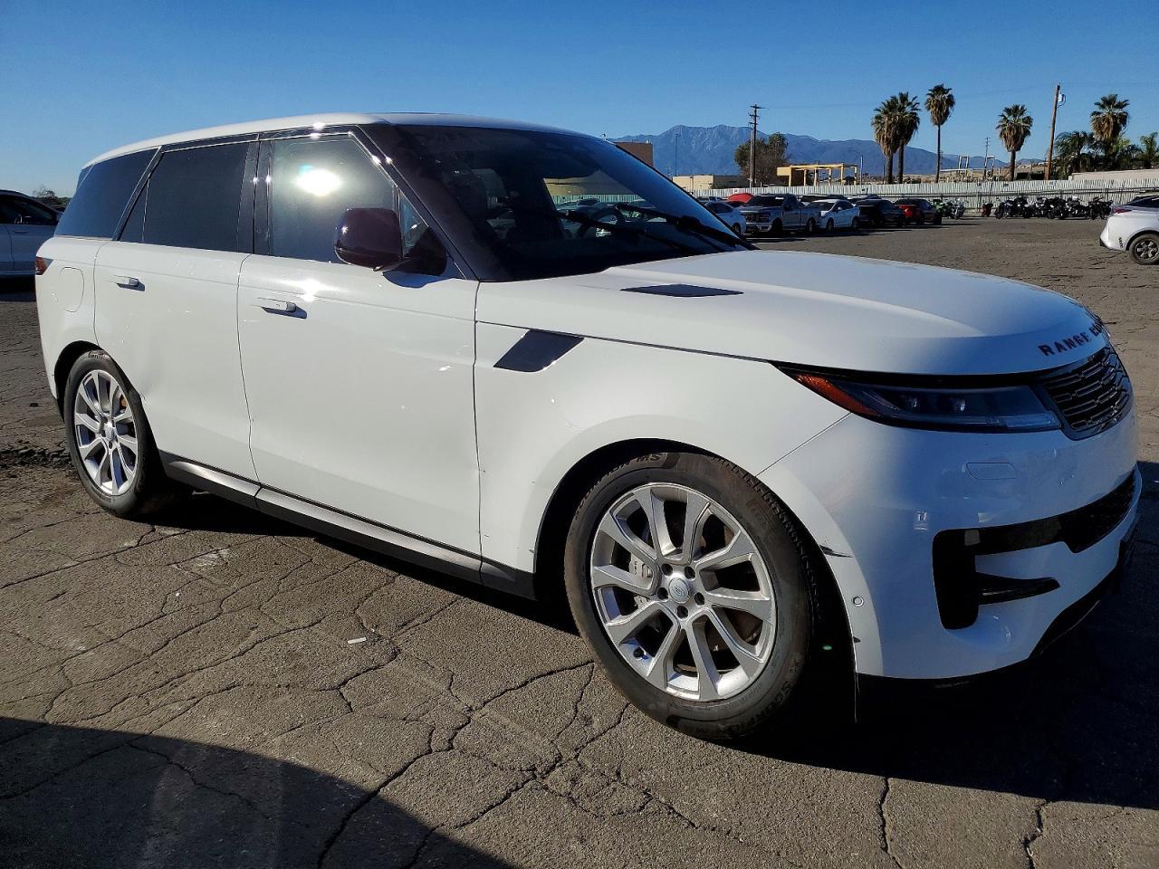 2025 Land Rover Range Rover Sport Se - Фото 4