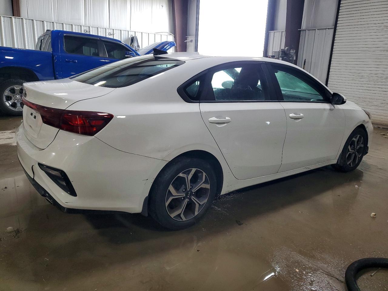 2020 Kia Forte Fe - Image 3