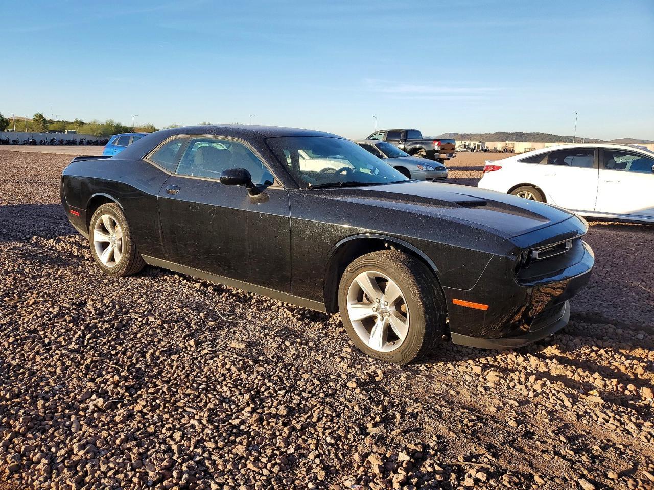 2021 Dodge Challenger Sxt - Фото 4