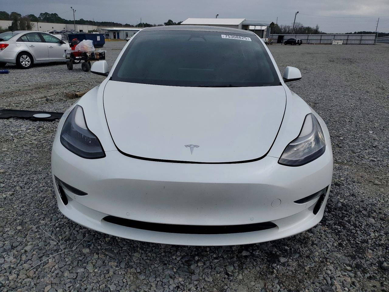 2021 Tesla Model 3 - Фото 5