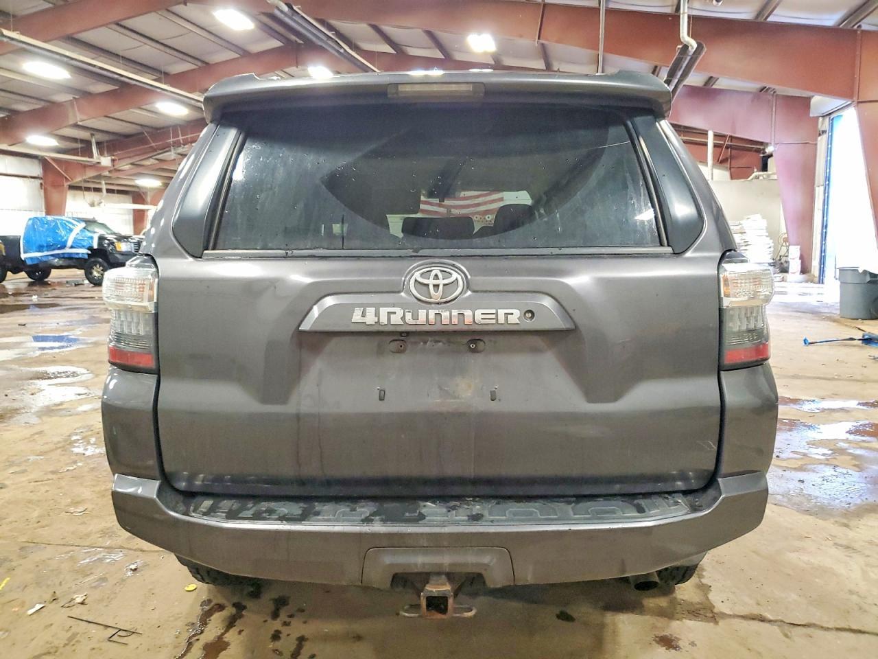 2016 Toyota 4Runner Sr5 - Image 6