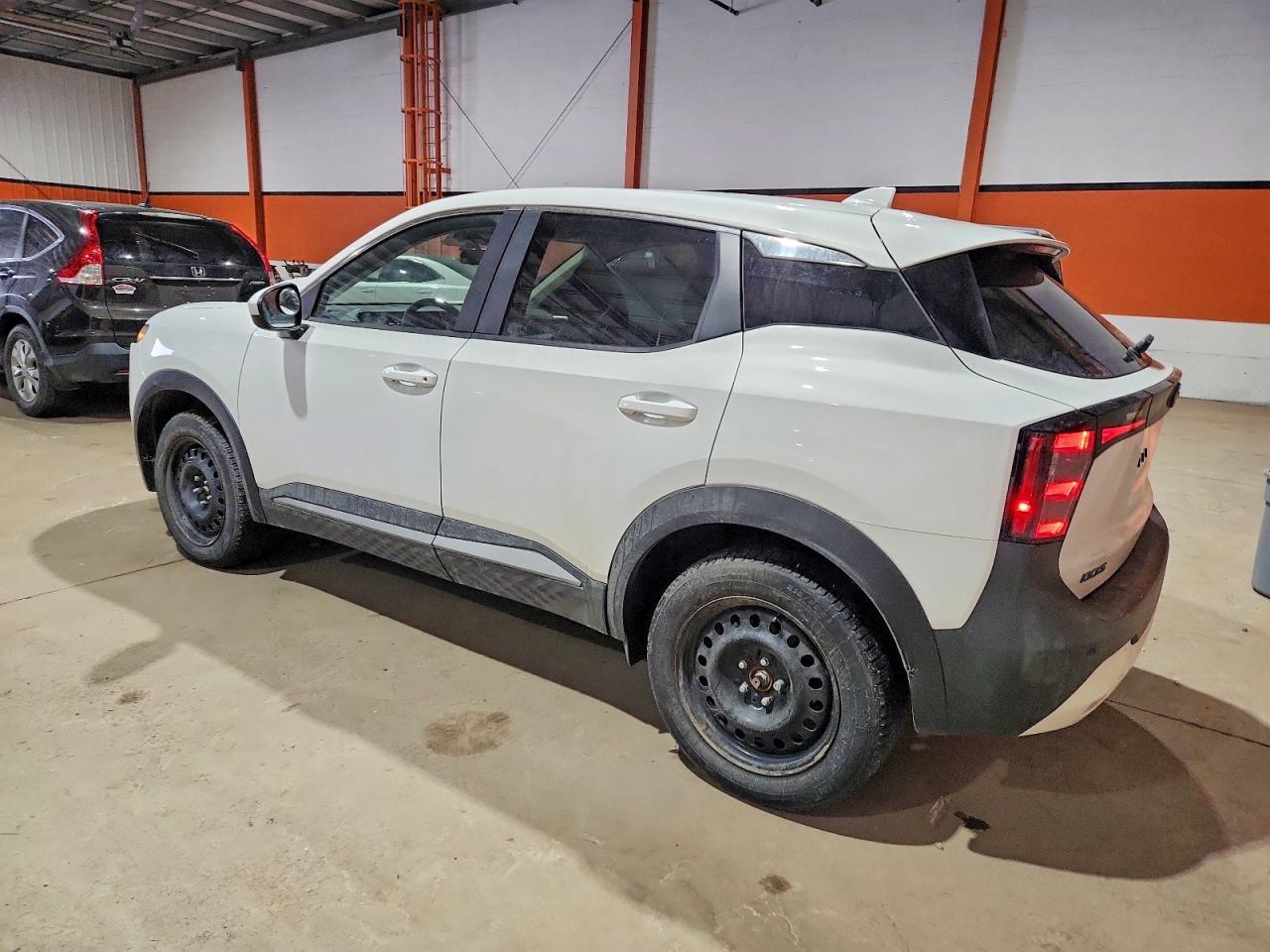 2025 Nissan Kicks Sv 4Dr Awd - Фото 2