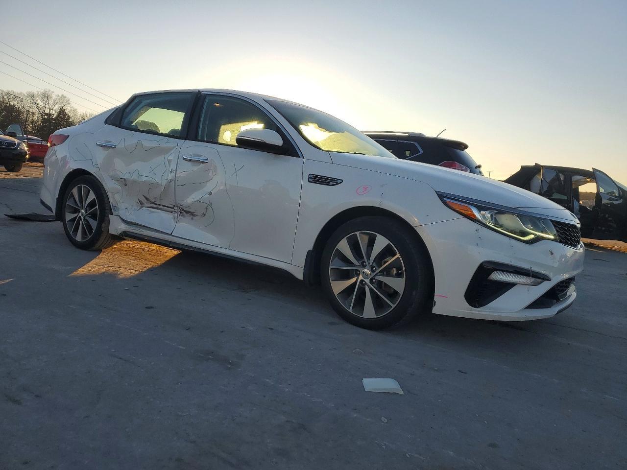 2019 Kia Optima Lx - Фото 4