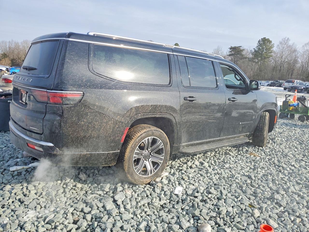 2024 Jeep Wagoneer L Series Ii - Фото 3