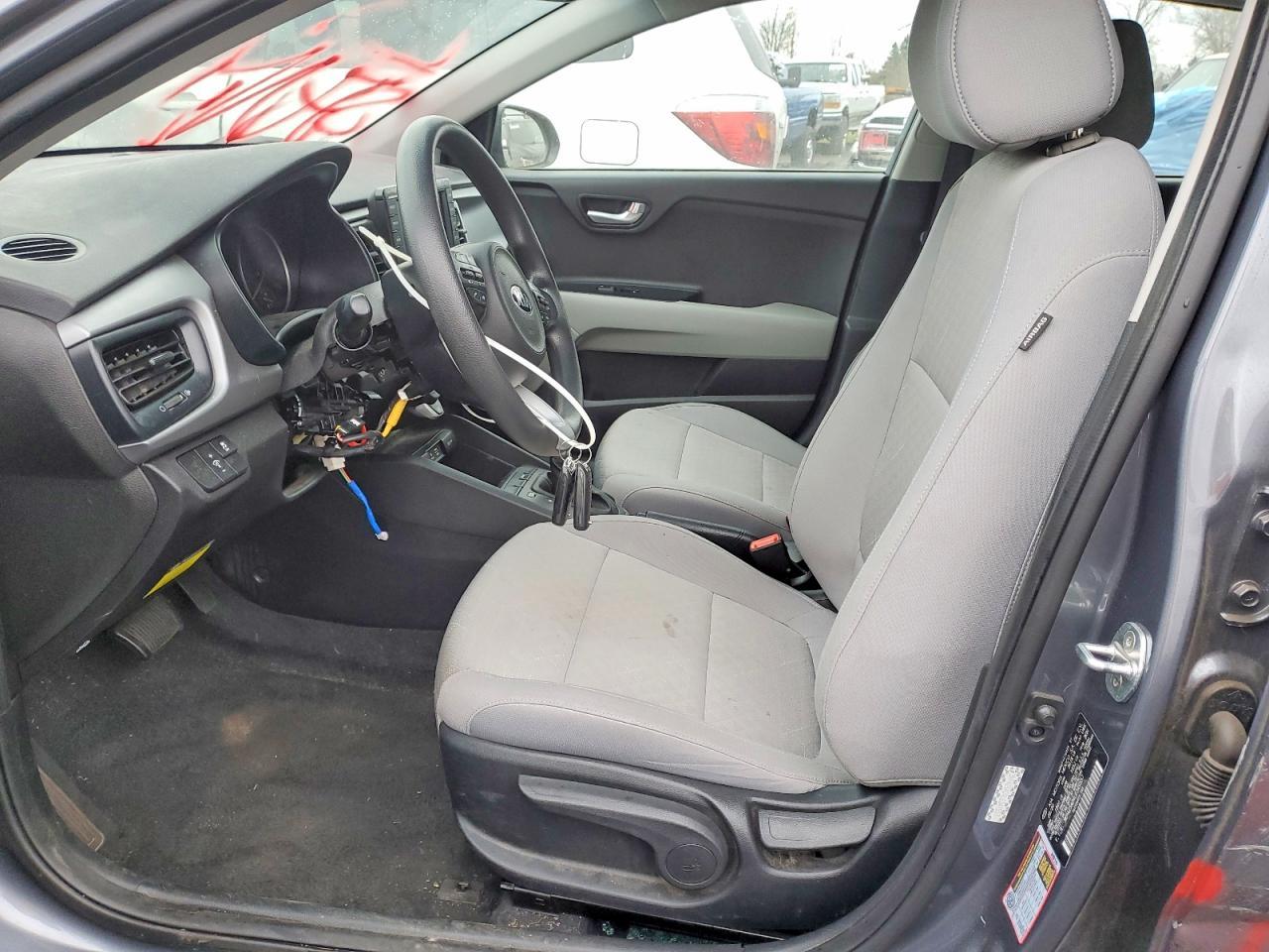 2020 Kia Rio - Image 7