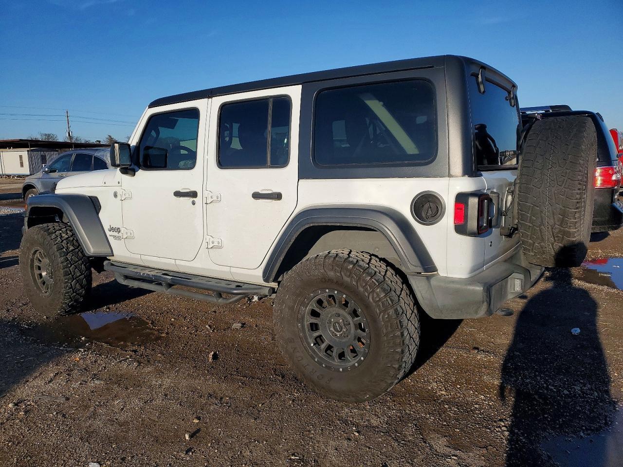 2019 Jeep Wrangler Unlimited Sport - Фото 2