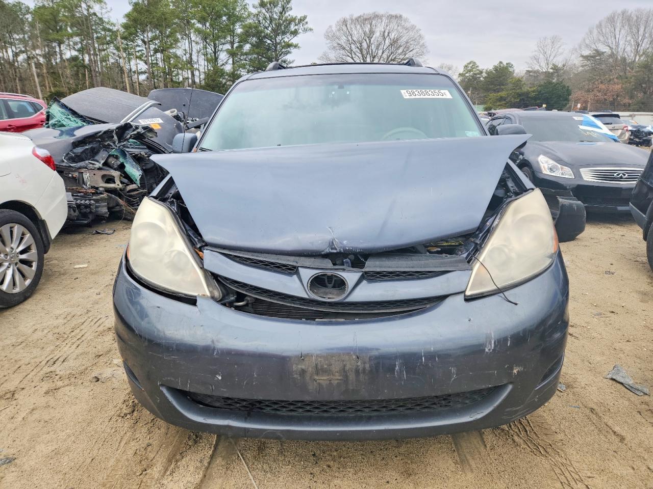 2009 Toyota Sienna Ce - Image 5
