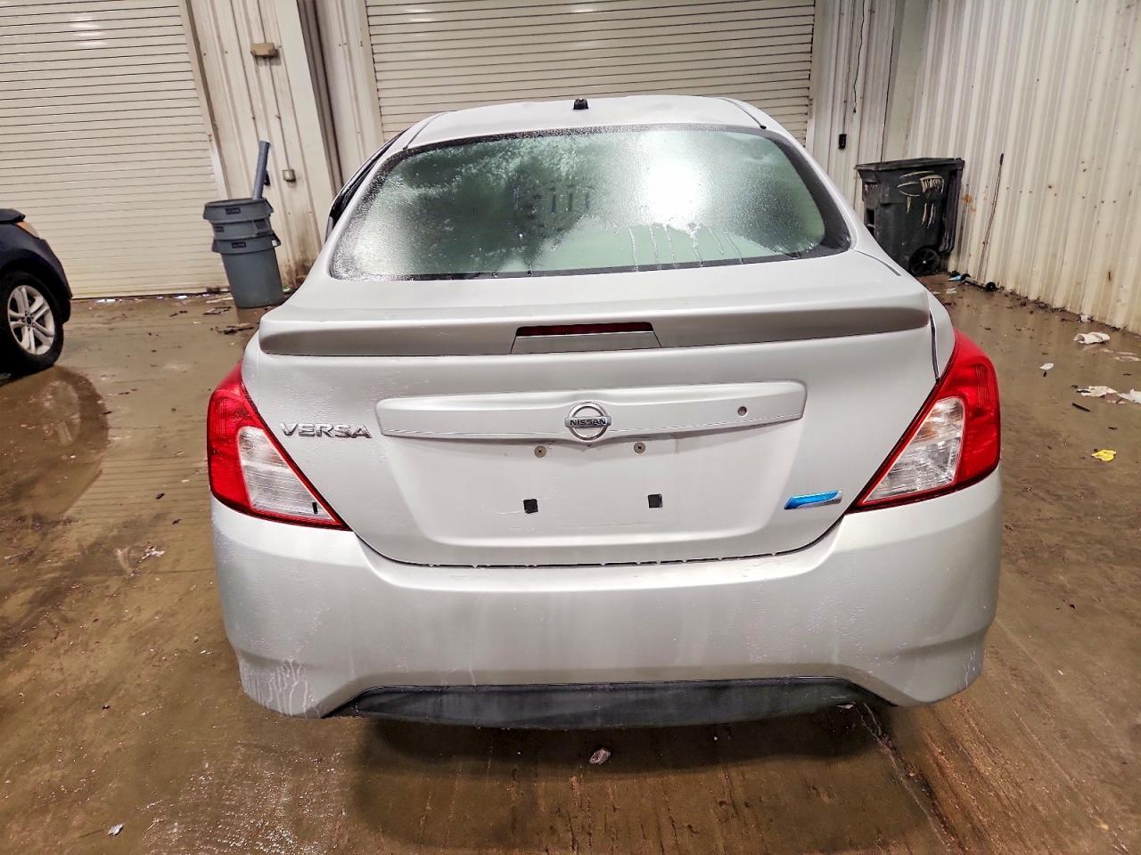 2015 Nissan Versa 1.6 S Plus - Фото 6