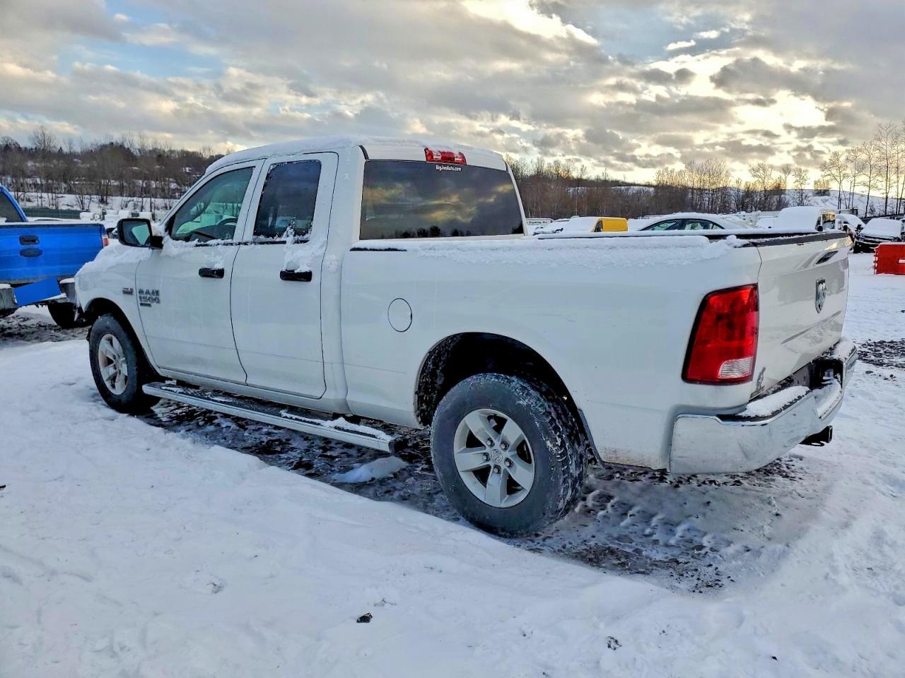 2019 Ram 1500 Classic Tradesman - Фото 2
