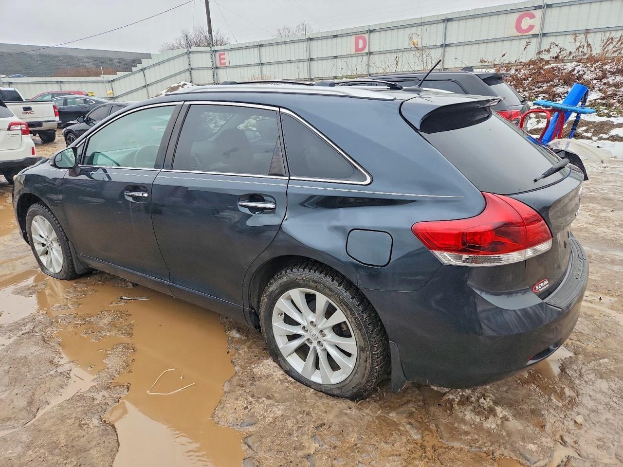 2015 Toyota Venza Le - Фото 2