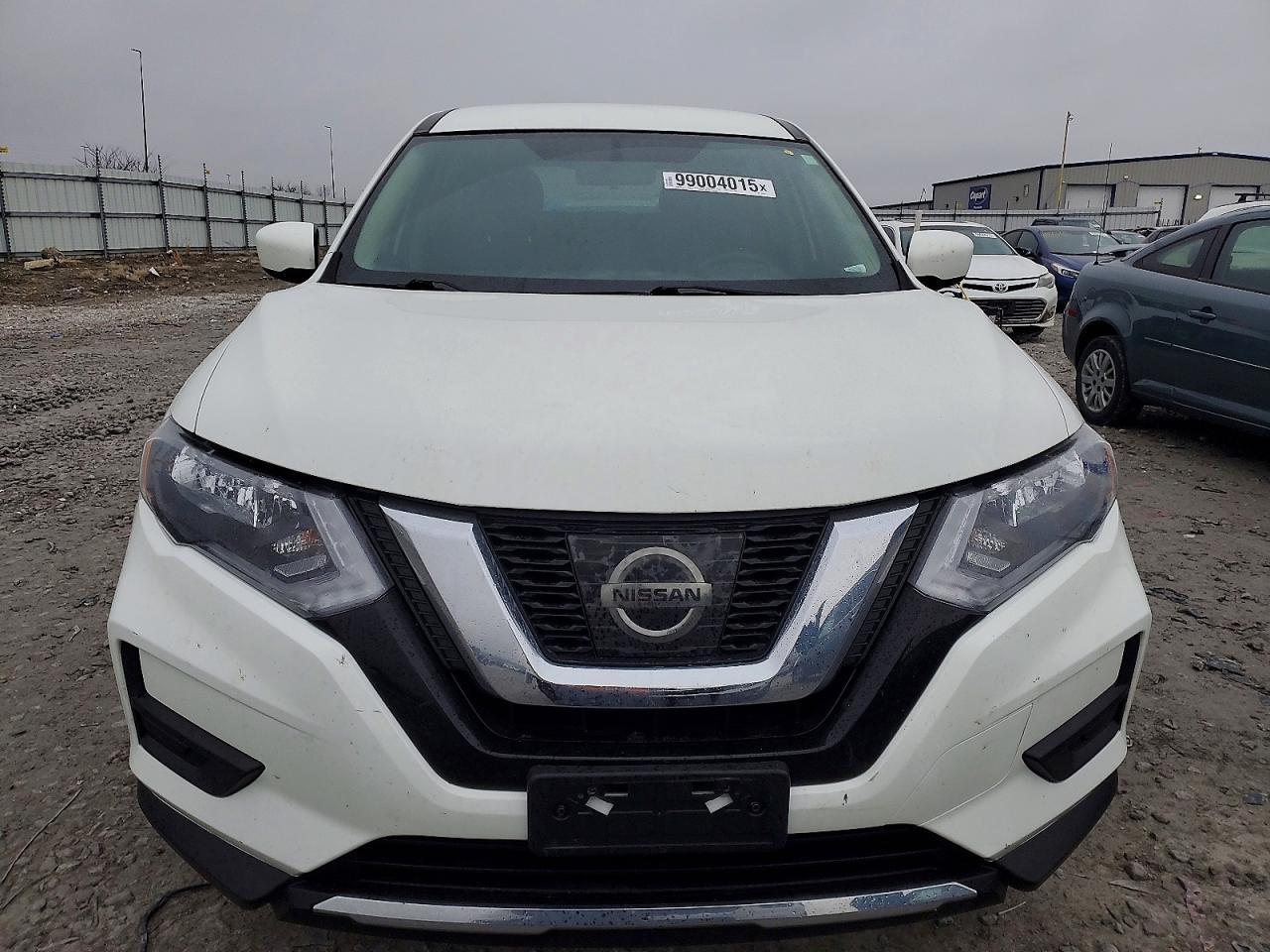 2017 Nissan Rogue S - Image 5