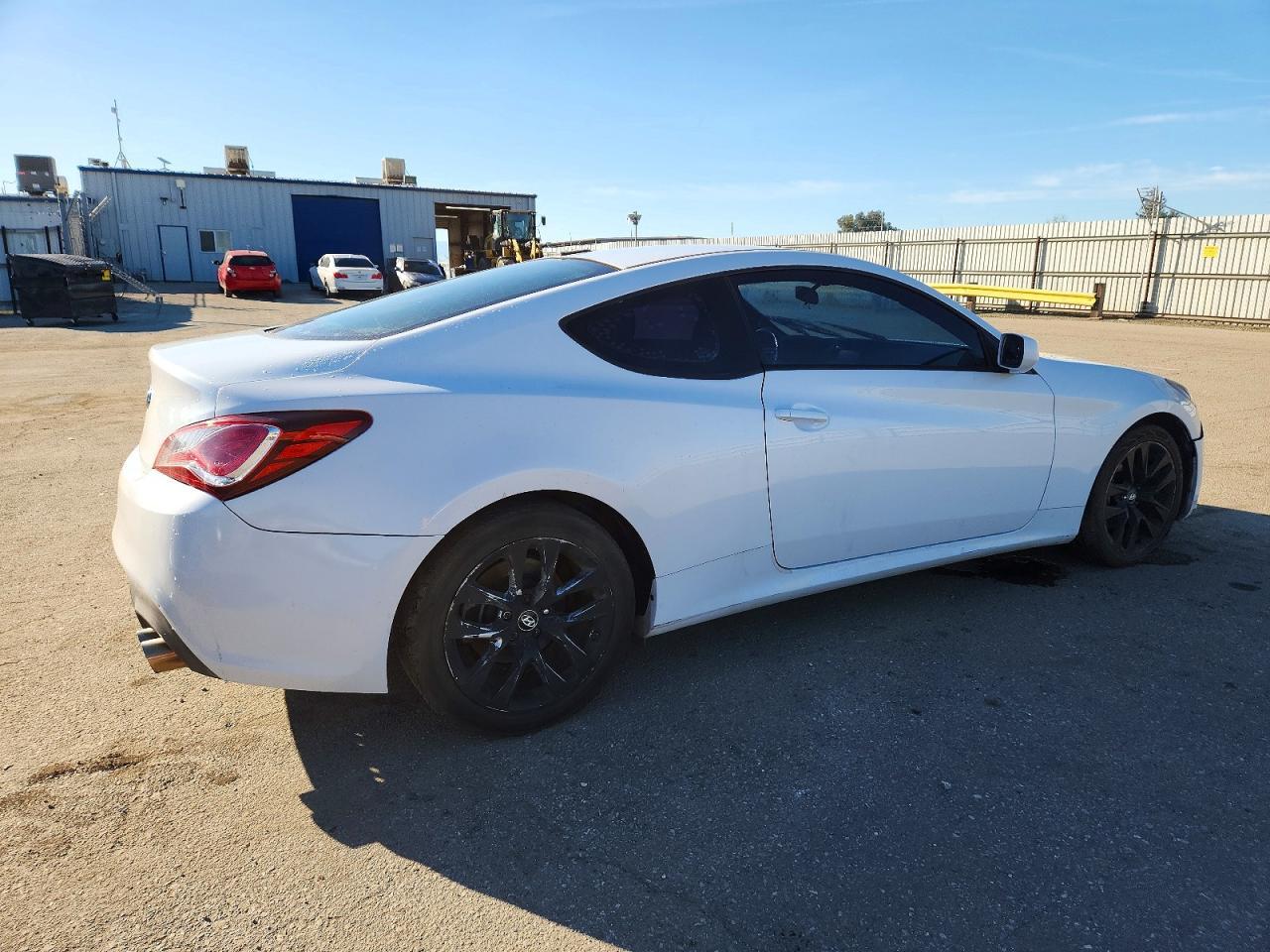 2013 Hyundai Genesis Coupe 2.0T - Image 3