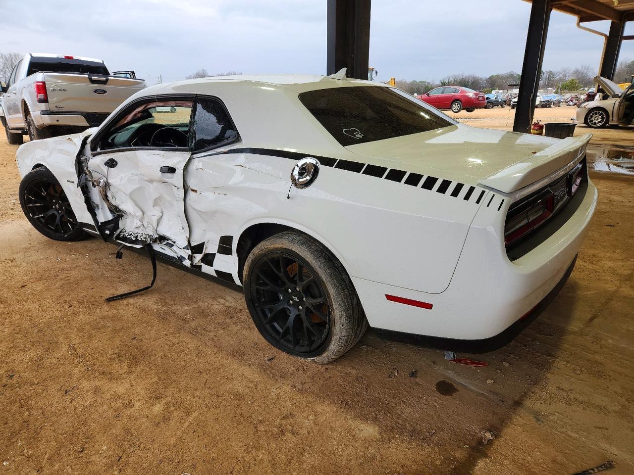 2019 Dodge Challenger R/T - Image 2