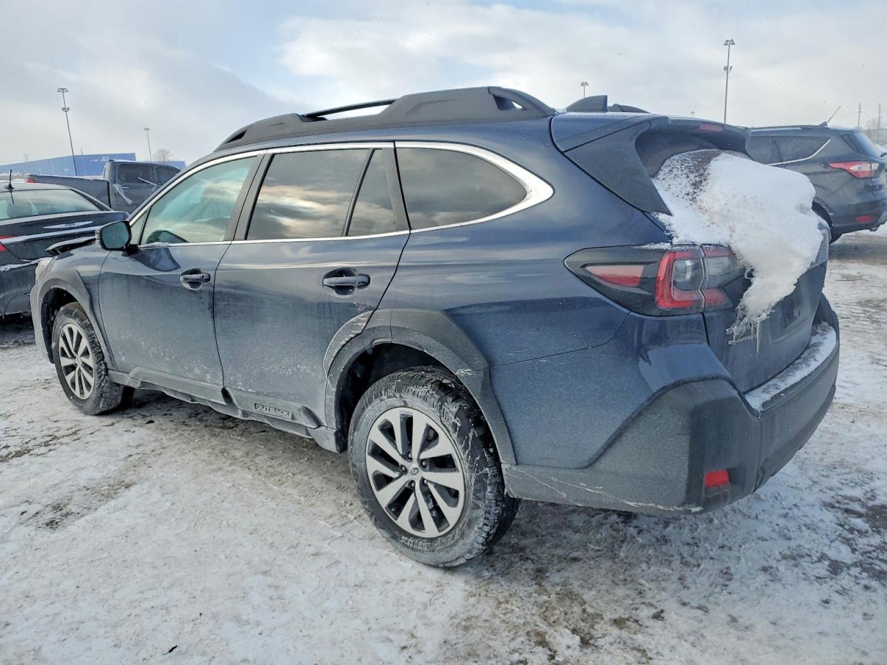 2023 Subaru Outback Premium - Фото 2