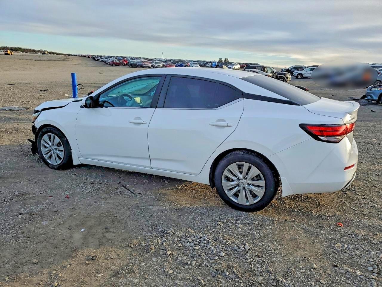 2022 Nissan Sentra S - Image 2