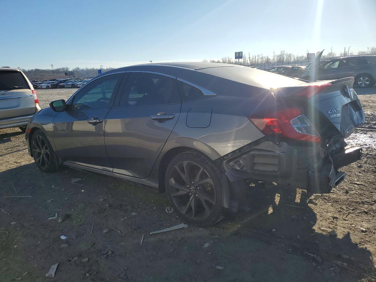 2020 Honda Civic Sport - Фото 2