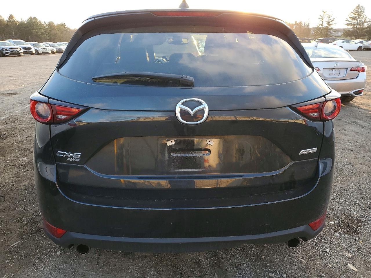 2017 Mazda Cx-5 Grand Touring - Image 6