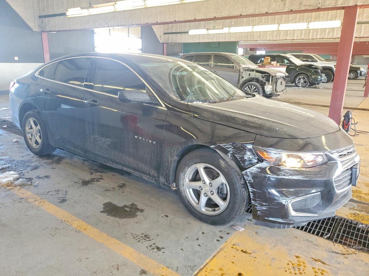2018 Chevrolet Malibu Ls - Image 4