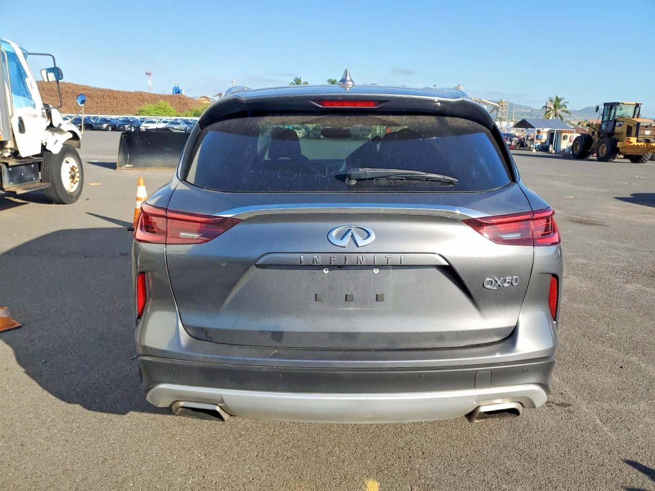 2022 Infiniti Qx50 Luxe - Image 6