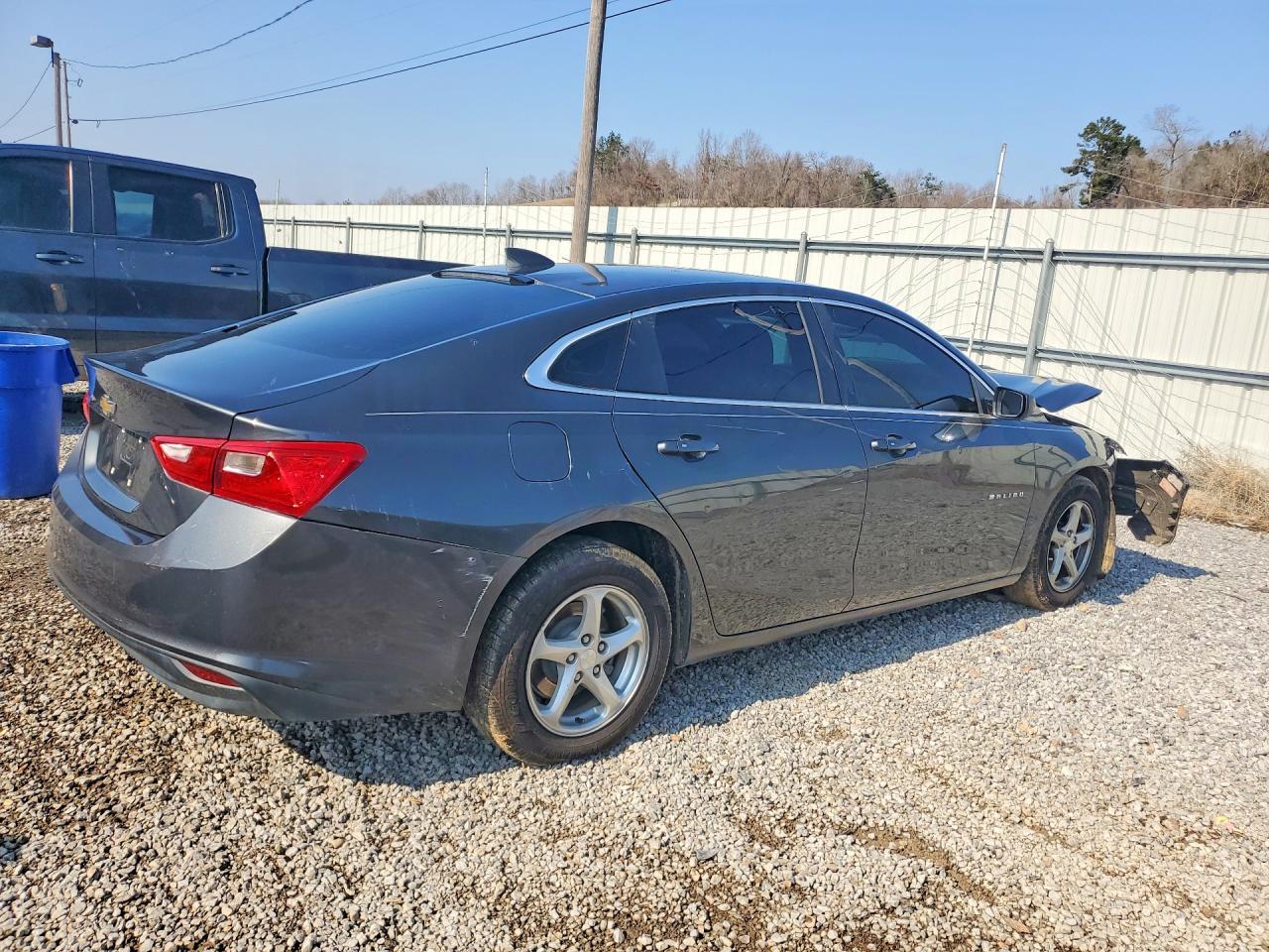 2018 Chevrolet Malibu Ls - Фото 3