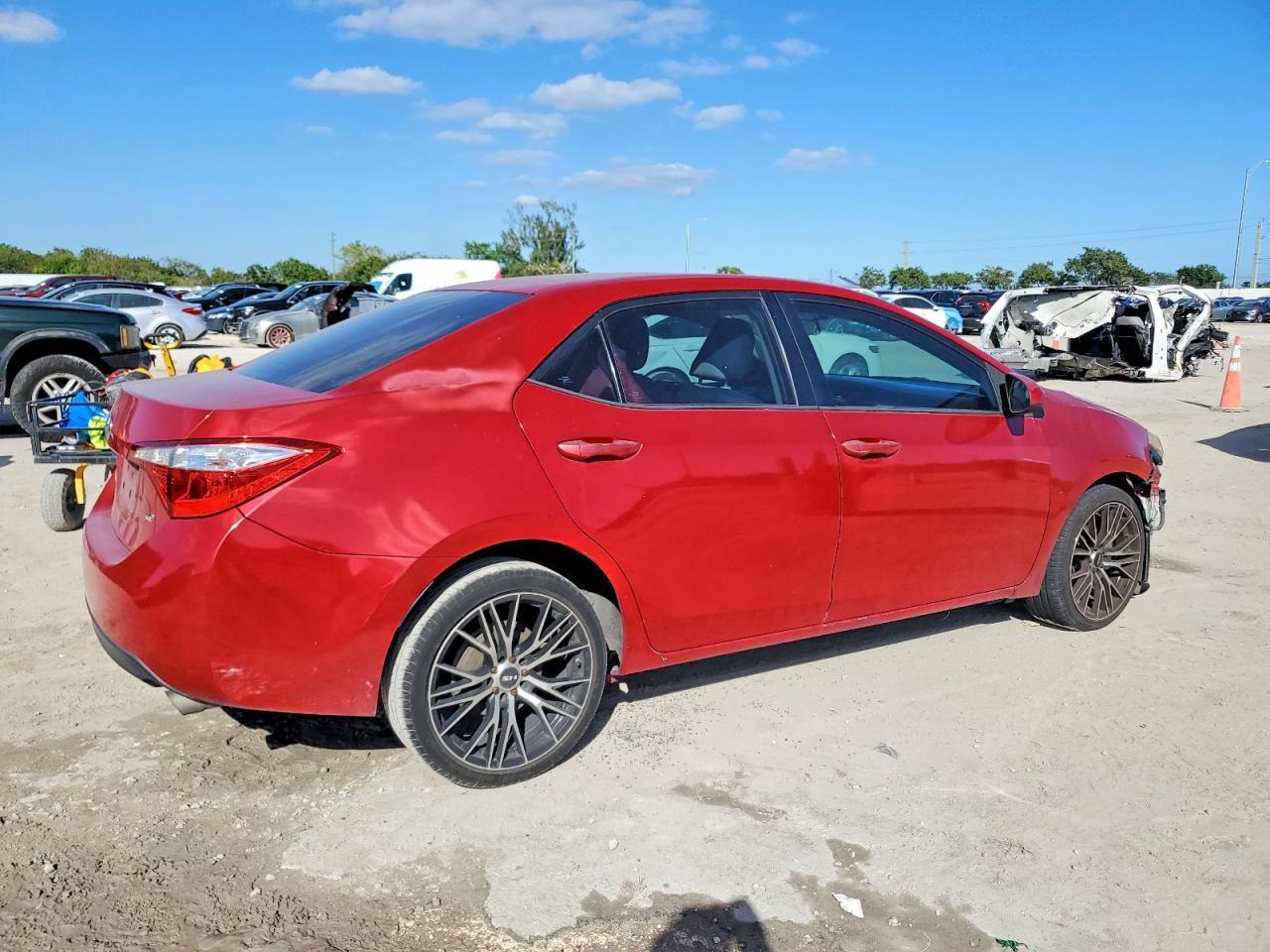 2015 Toyota Corolla L - Фото 3