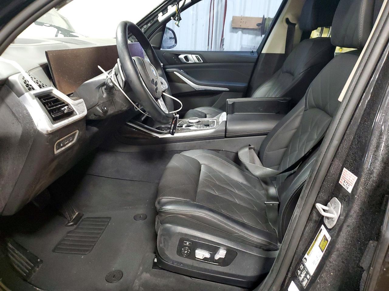 2025 BMW X7 xDrive40I - Фото 7