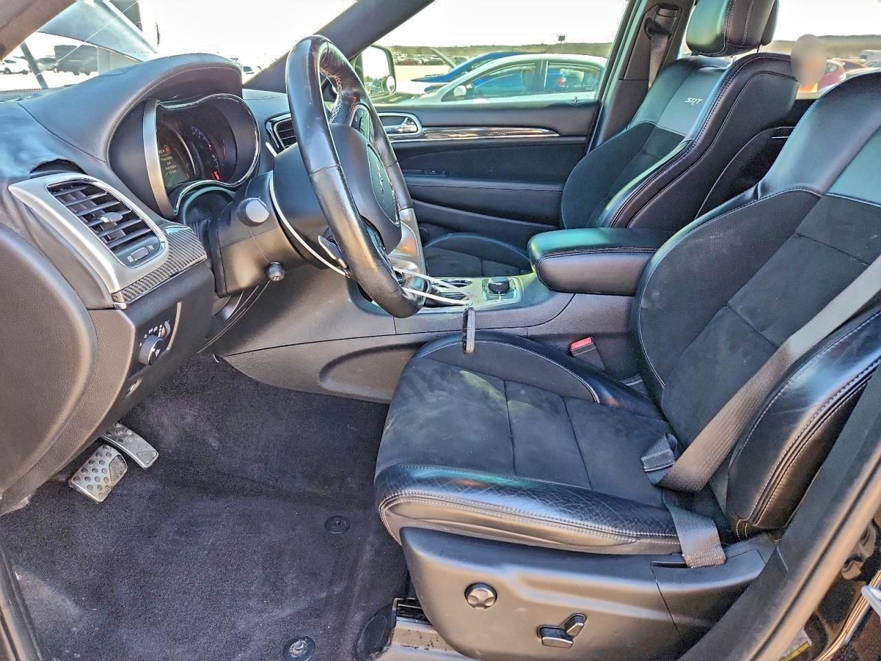 2019 Jeep Grand Cherokee Srt-8 - Image 7