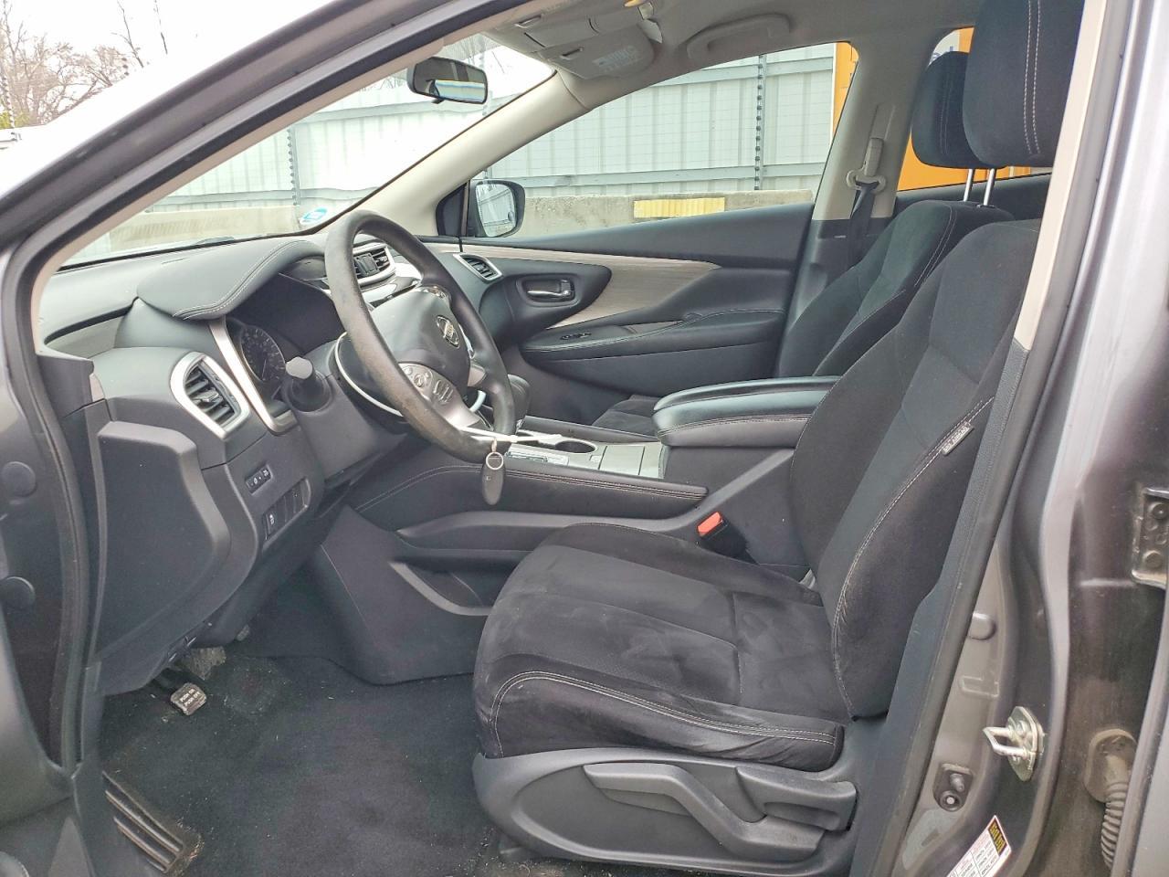 2017 Nissan Murano S - Image 7