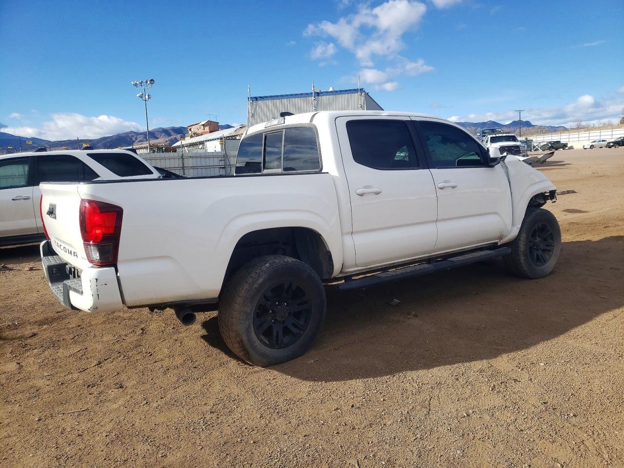 2021 Toyota Tacoma - Image 3