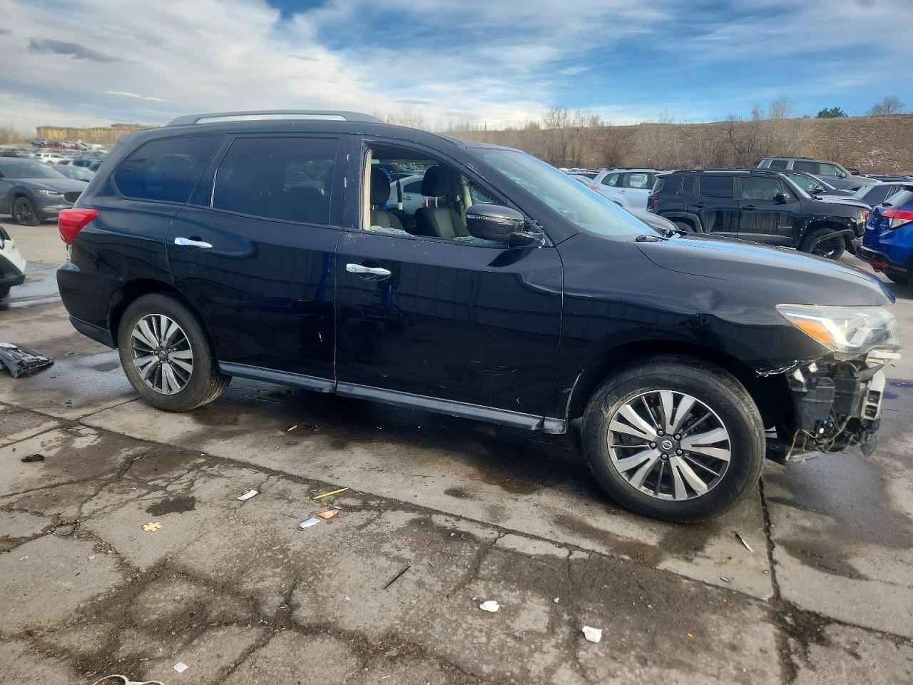 2020 Nissan Pathfinder Sv - Фото 4
