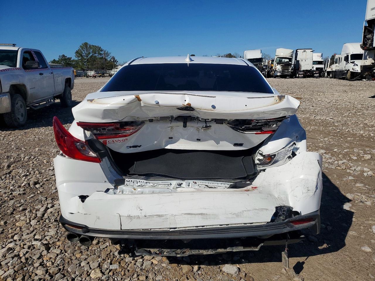 2025 Toyota Camry Xse - Фото 6