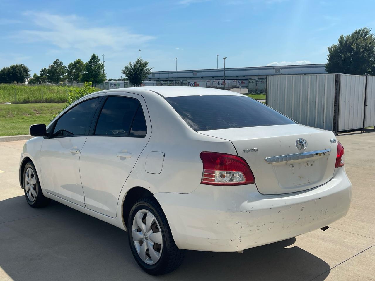 2008 Toyota Yaris - Фото 3