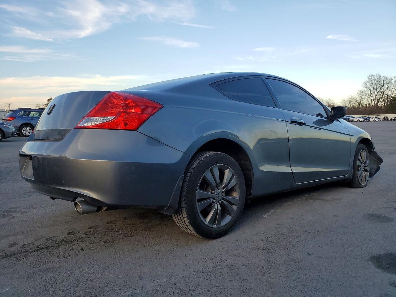 2011 Honda Accord Lx-S - Фото 3