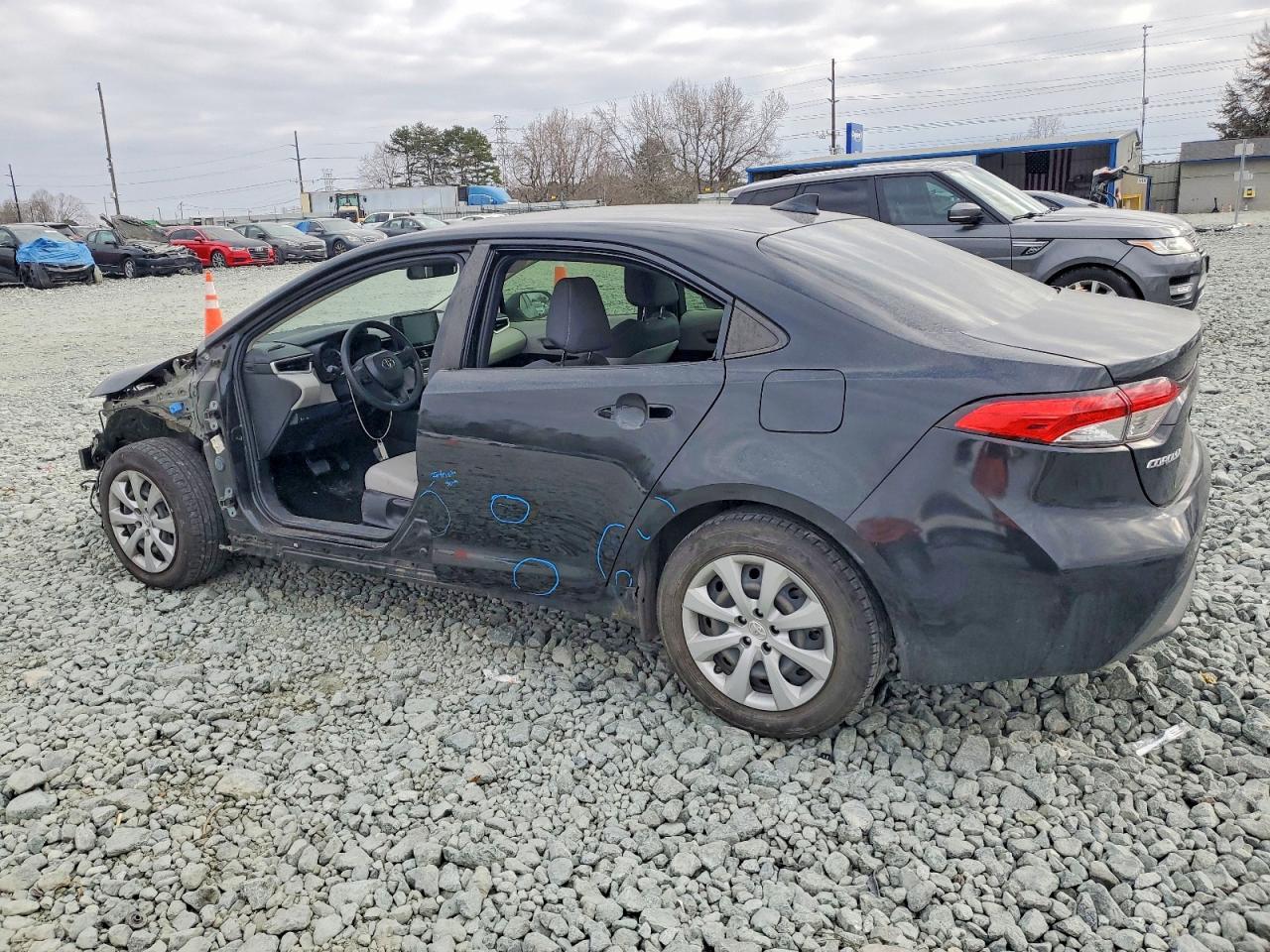 2022 Toyota Corolla Le - Image 2