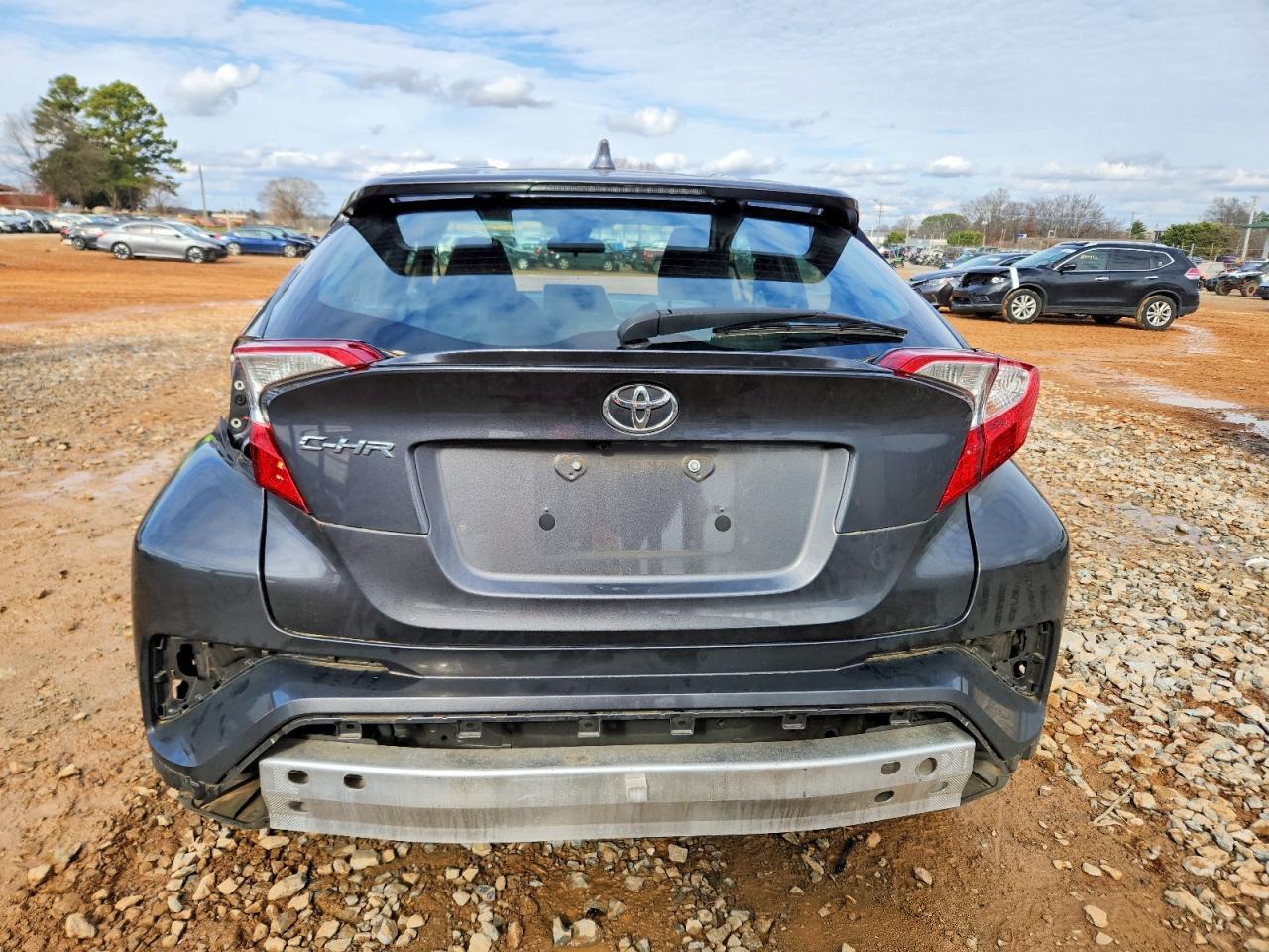 2021 Toyota C-Hr Xle - Фото 6