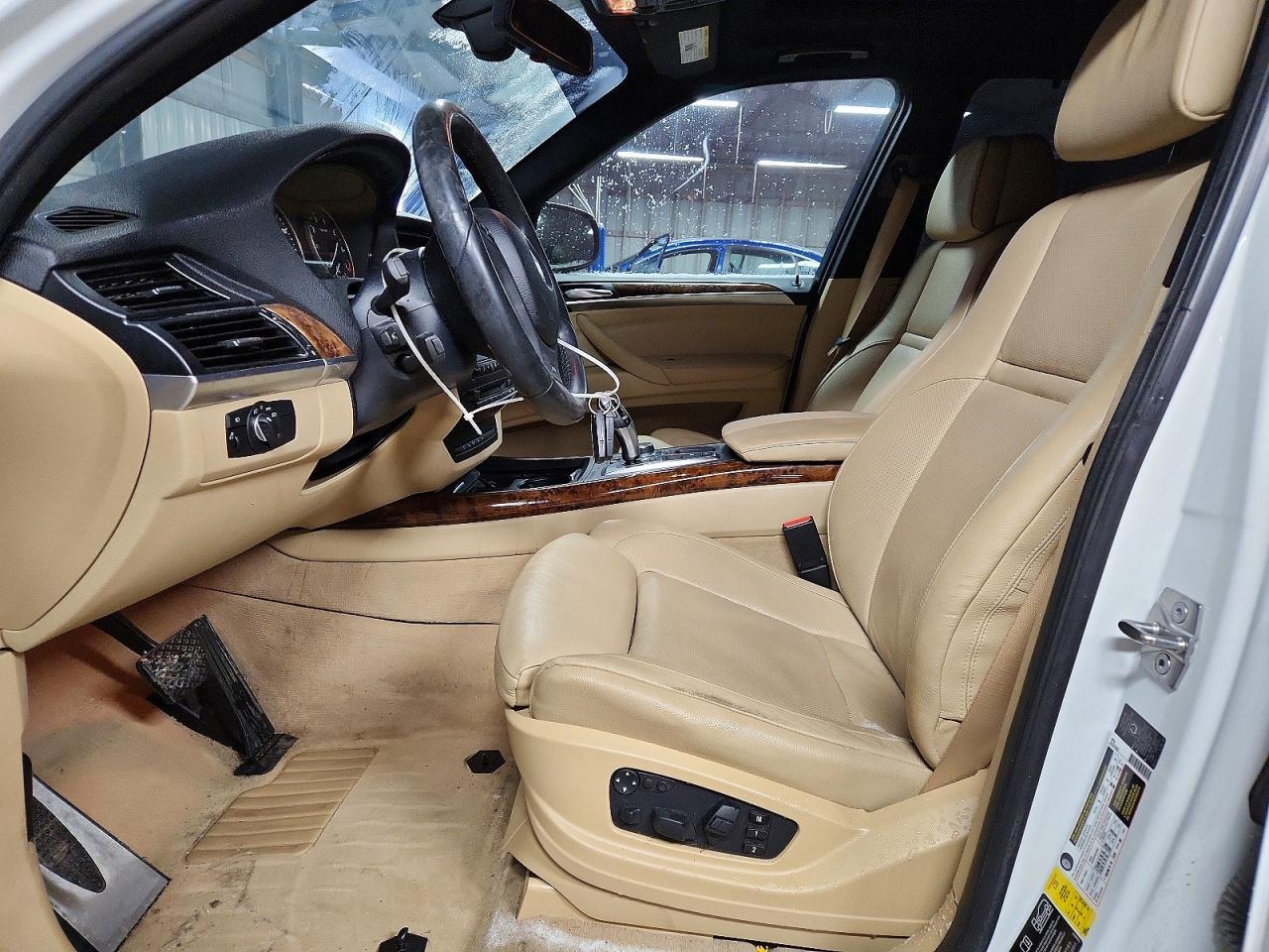 2011 BMW X5 xDrive50I - Фото 7