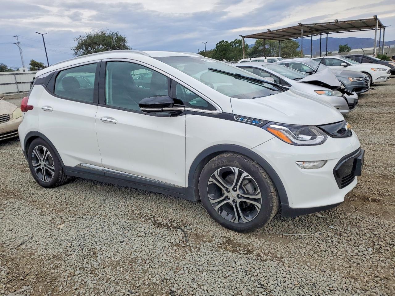 2017 Chevrolet Bolt Ev Premier - Image 4