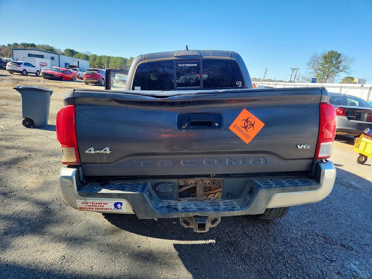 2017 Toyota Tacoma Double Cab - Image 6