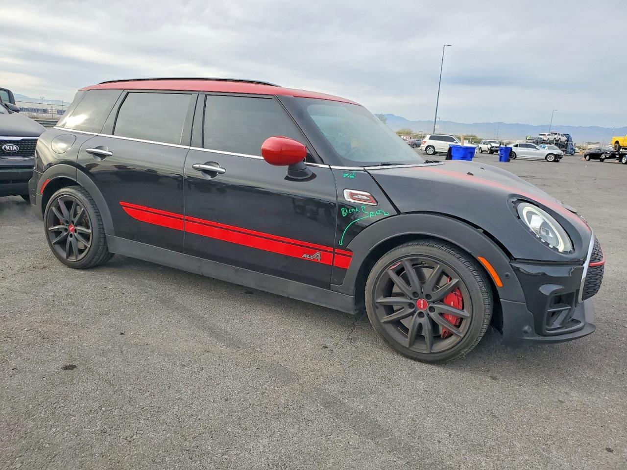 2020 Mini Cooper John Cooper Works Clubman - Фото 4