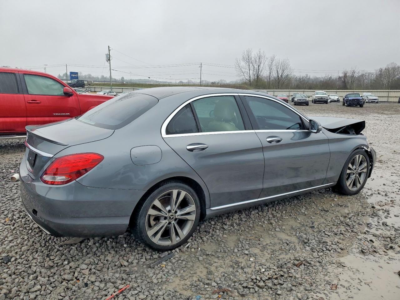 2018 Mercedes-Benz C 300 - Image 3