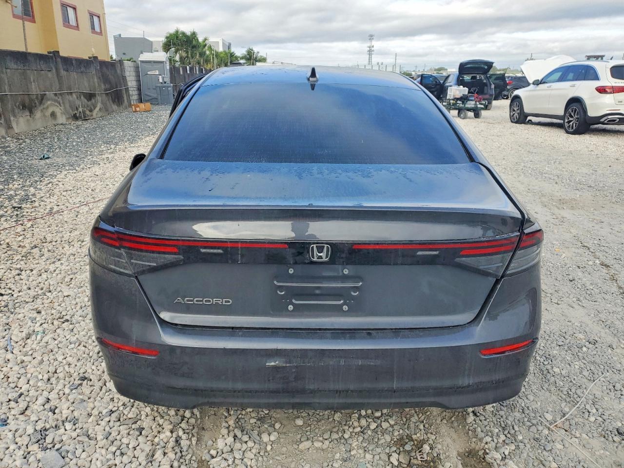 2025 Honda Accord Lx - Фото 6