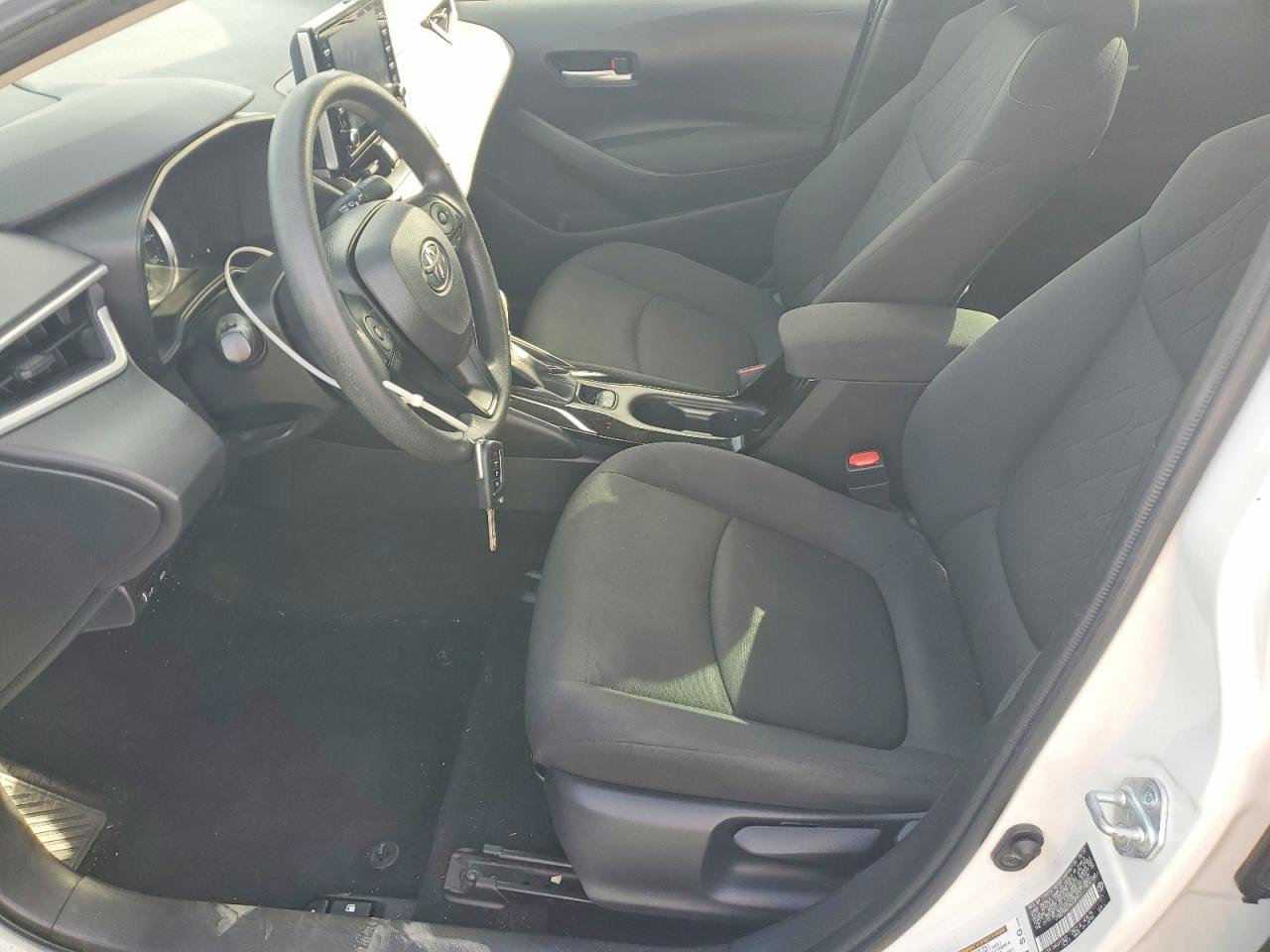 2021 Toyota Corolla Le - Фото 7