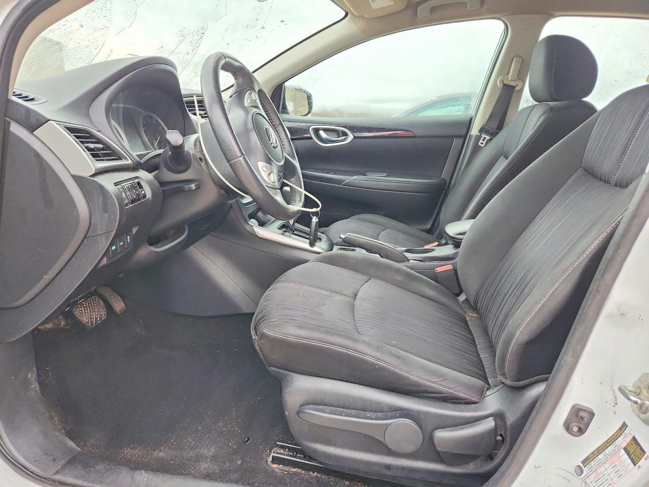 2017 Nissan Sentra S - Фото 7